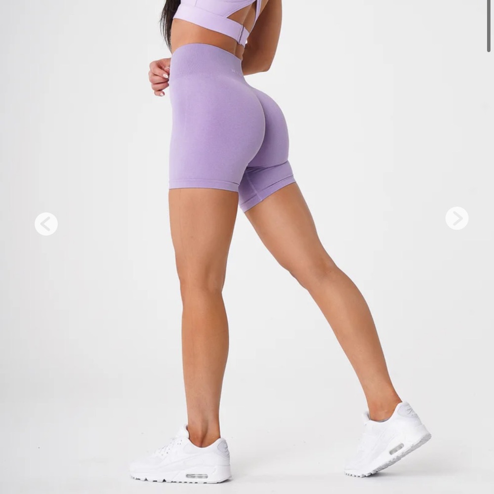 NVGTN PRO SEAMLESS SHORTS LILAC SIZE M